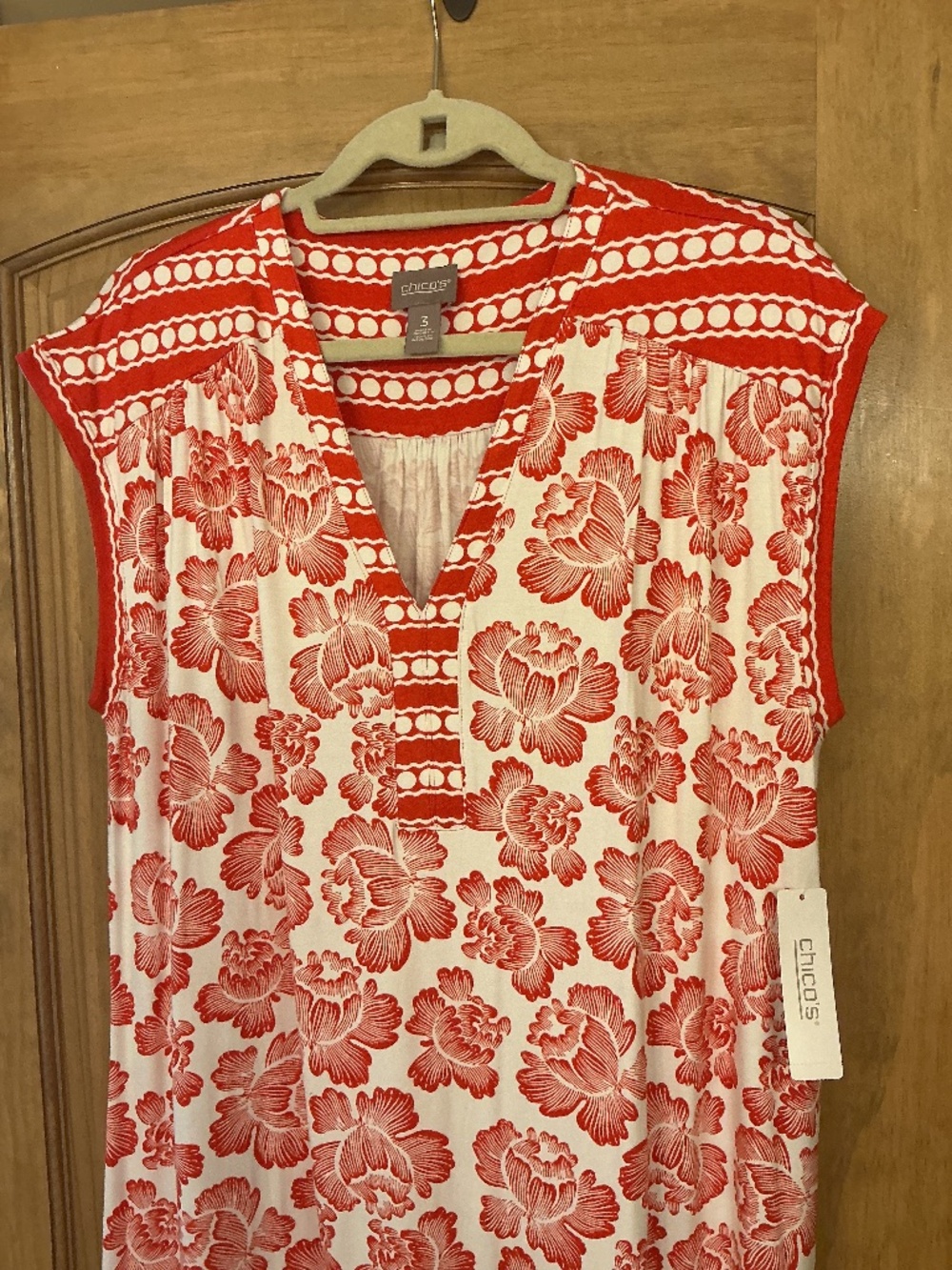 NWT Chico’s Sleeveless Red&White Floral Dress Chico’s size 3 (16/xl)